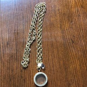 Origami Owl gold necklace w/locket